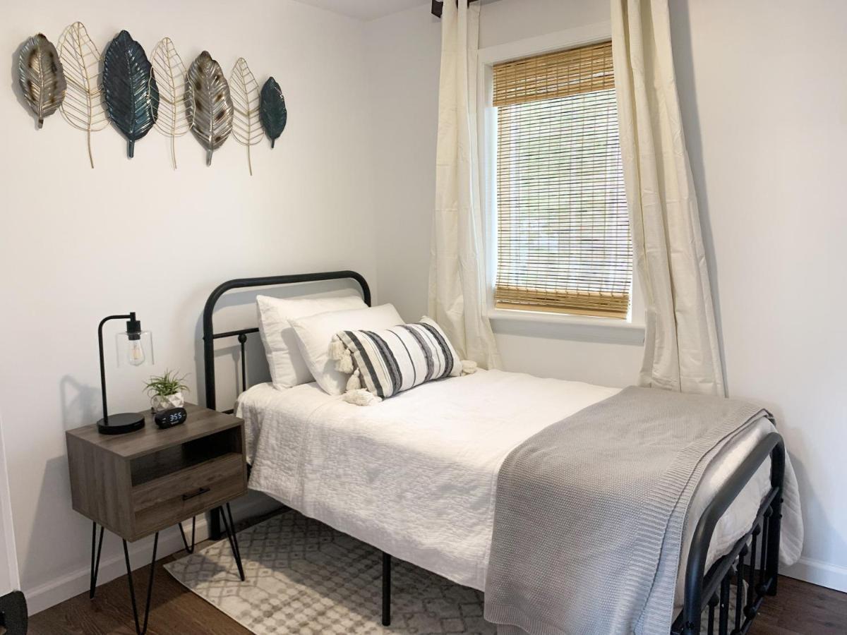 Newly Remodeled Stouchsburg Cottage Myerstown Экстерьер фото